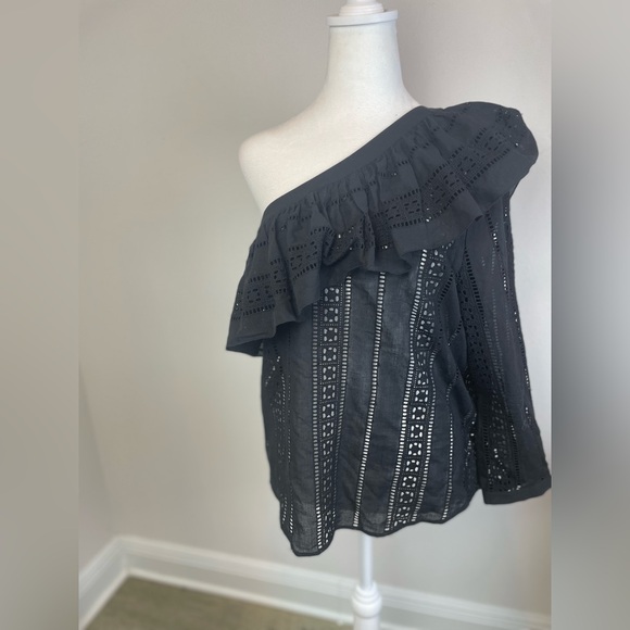 Retail $298 Veronica Beard CRUZ RUFFLED ONE SHOULDER TOP BLACK COTTON EYELET TOP - Picture 5 of 11